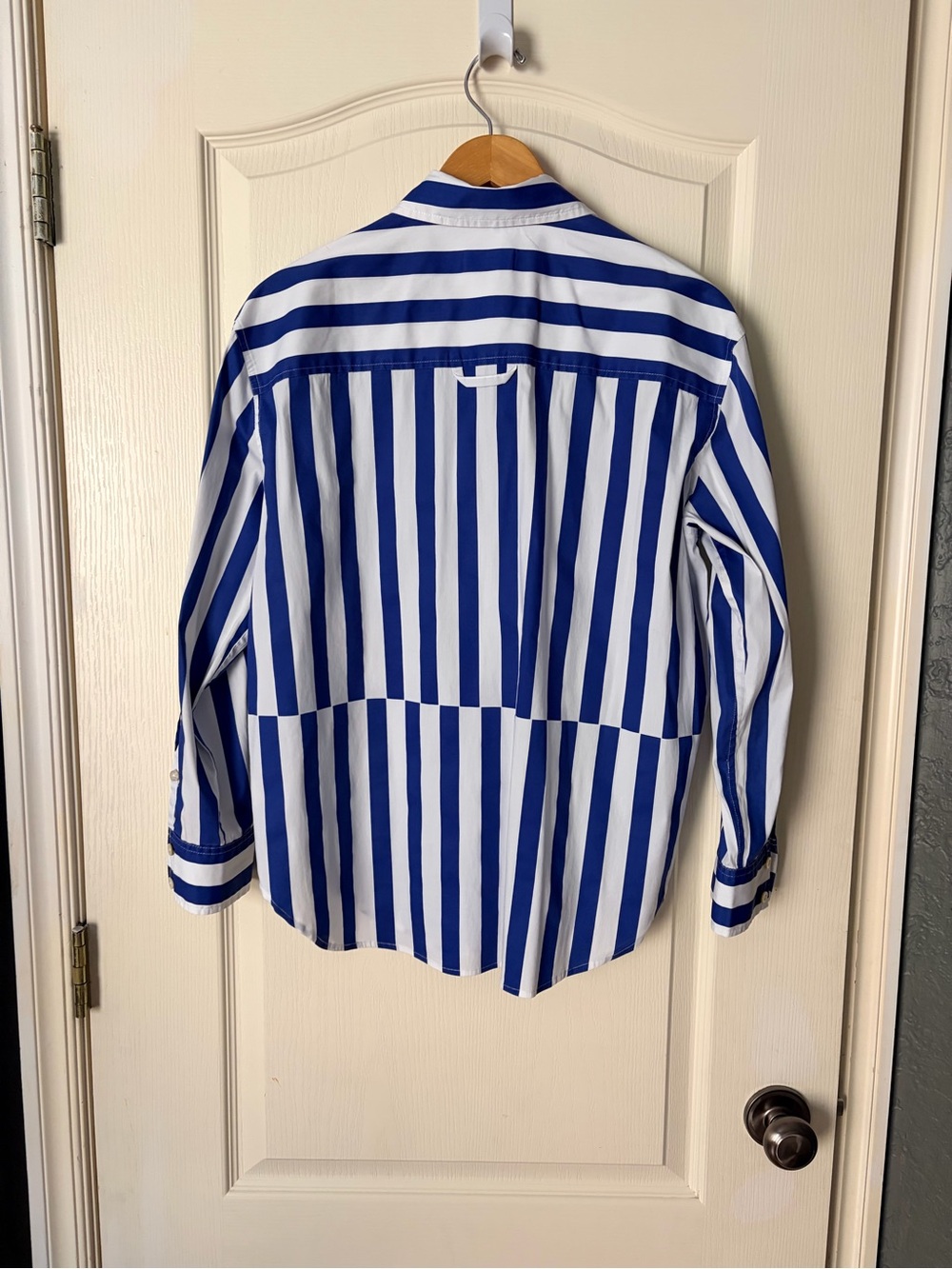 AYR The Deep End Button
Down Shirt Marais Blue Regatta
Stripe Cotton Top, Small - Picture 6 of 12